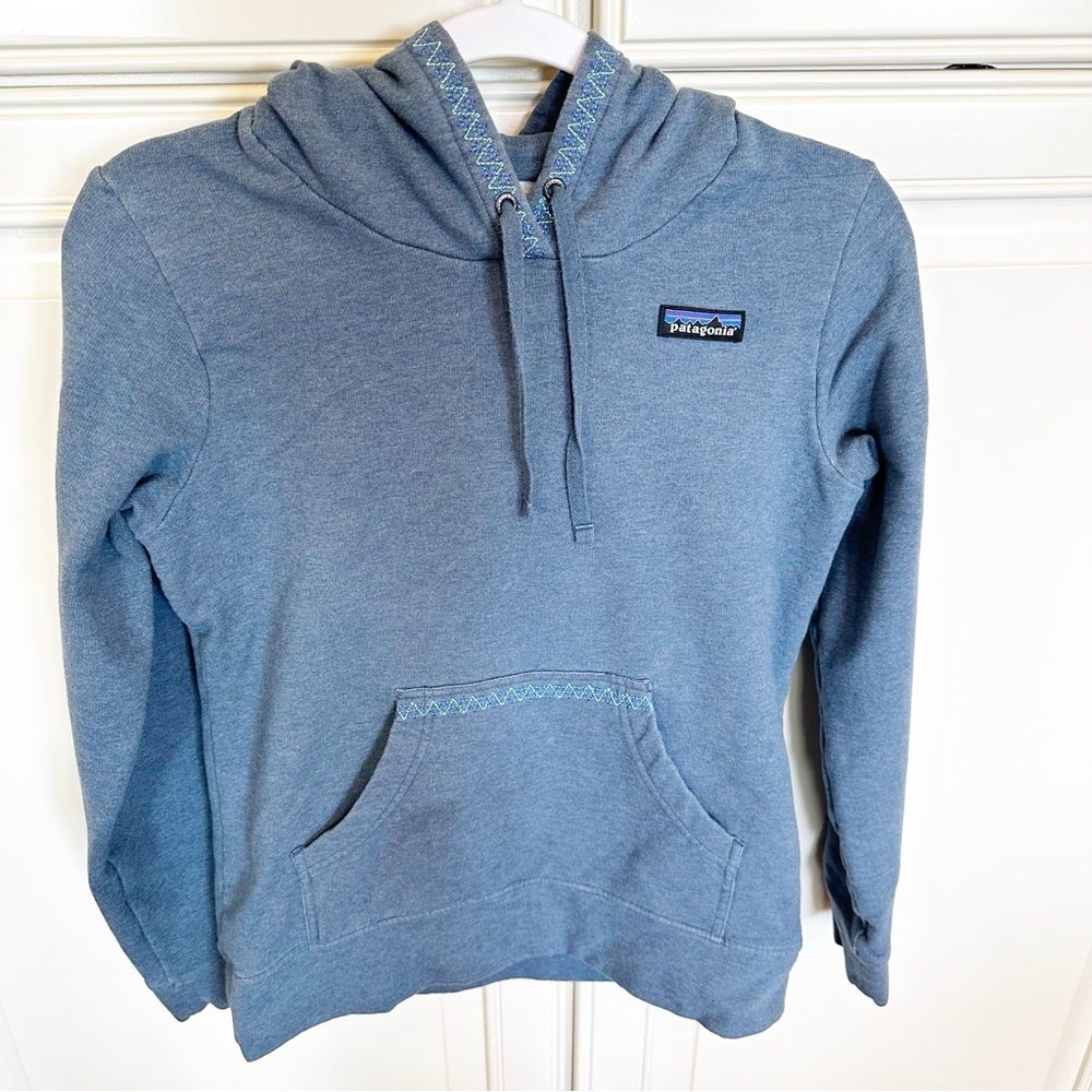Patagonia Womens Pullover Hoodie Sweatshirt Embroidered Cotton Stretch Pocket XS